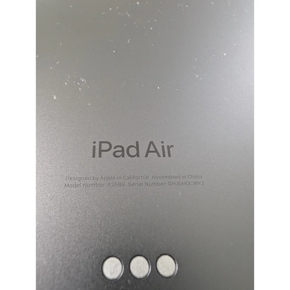 Apple iPad Air 5th Generation A2589 64 GB Wi-Fi + 5G 10.9 in